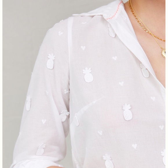 Anthropologie Maeve Classic Embroidered Buttondown - Picture 5 of 6